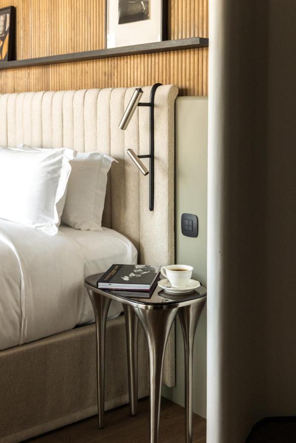 Dame Des Arts Hotel Parijs